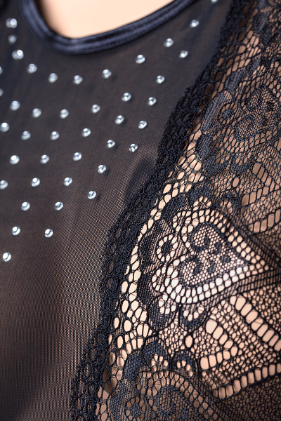 Платье и стринги